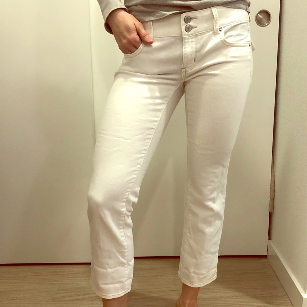 American eagle cropped straight leg white denim